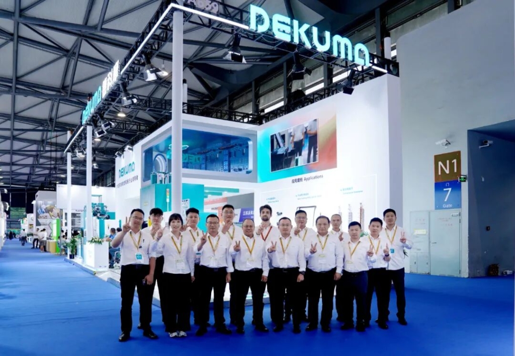 DEKUMA team at RubberTech 2025